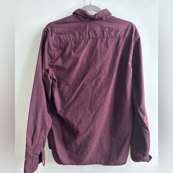 Men’s Levi’s button down - Medium - Picture 3 of 7